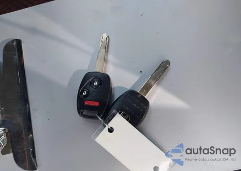 2009 Honda Fit Sport z USA, uszkodzony, nr VIN JHMGE88639C003461